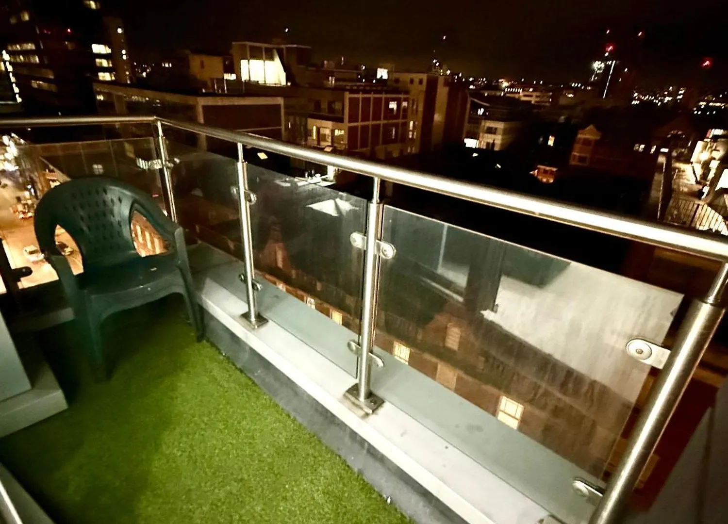 Winner Of 2025 Traveller Award - 2 Double Bed Room Suite In Heart Of Leeds City Centre With Netflix & Wifi 0*, Лидс