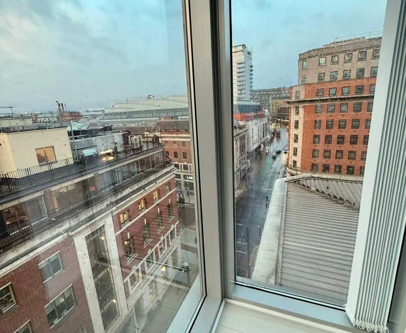 Winner Of 2025 Traveller Award - 2 Double Bed Room Suite In Heart Of Leeds City Centre With Netflix & Wifi
